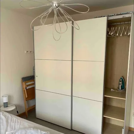 Magnifique T3 Avec Balcon Vue Montagne , Plein Centre Et Proche Du Apartment *