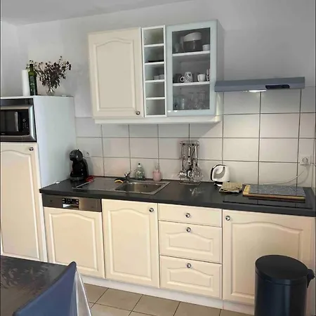 Appartement Magnifique T3 Avec Balcon Vue Montagne , Plein Centre Et Proche Du