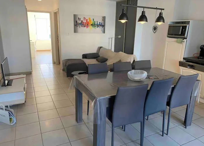 Appartement Magnifique T3 Avec Balcon Vue Montagne , Plein Centre Et Proche Du Gérardmer