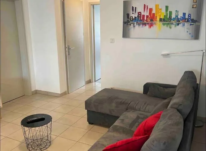 Appartement Magnifique T3 Avec Balcon Vue Montagne , Plein Centre Et Proche Du Gérardmer